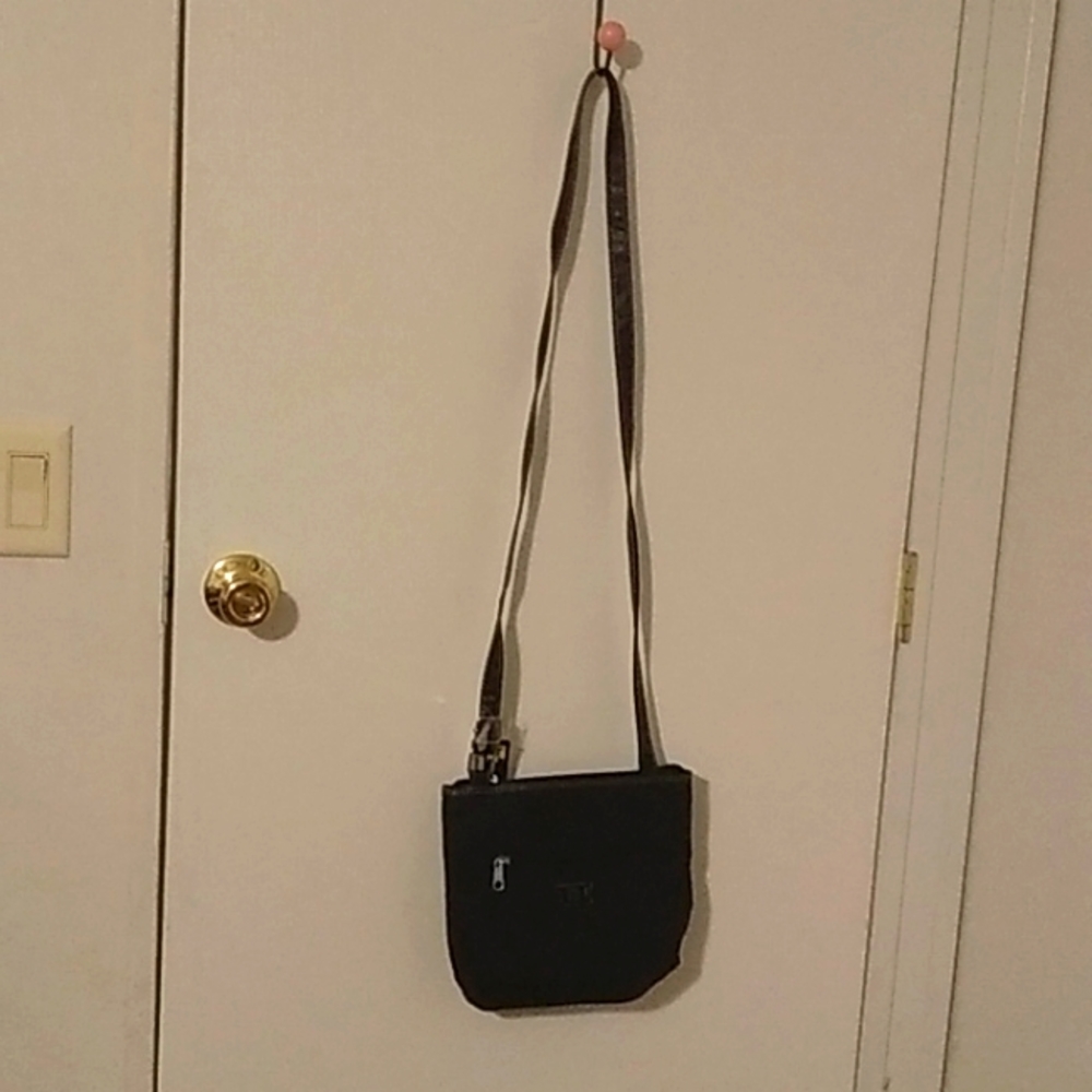 Black Crossbody